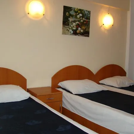 West Motel 3*